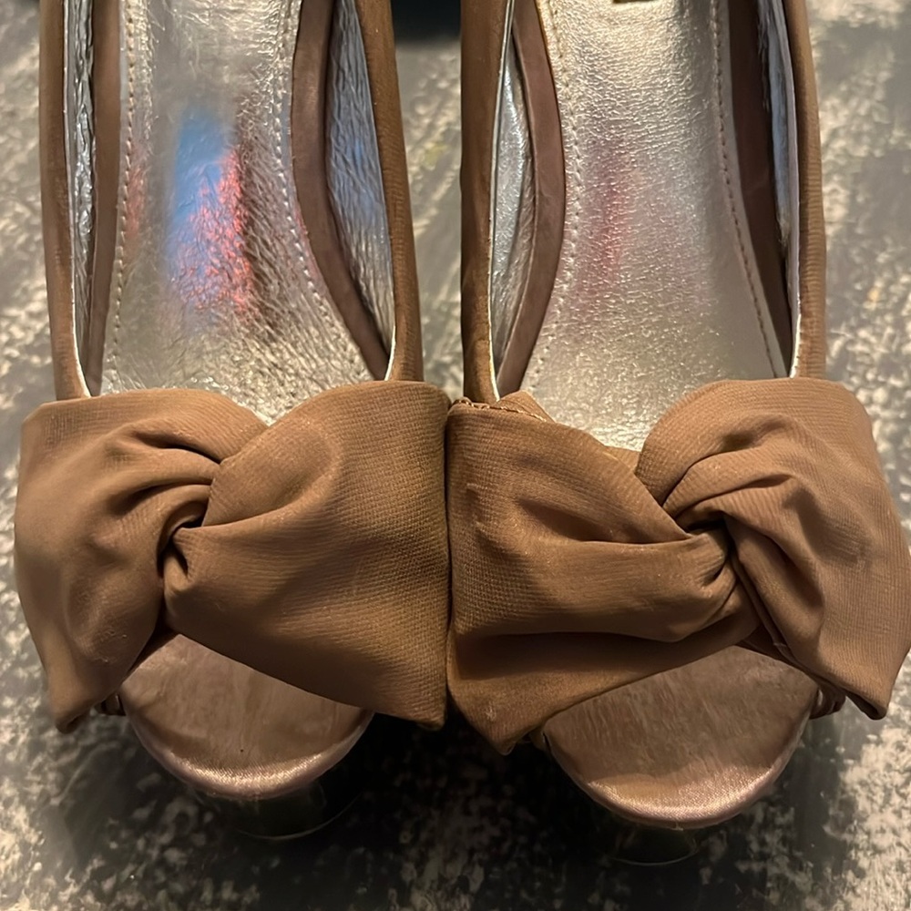 GUC Wild Pair Heels